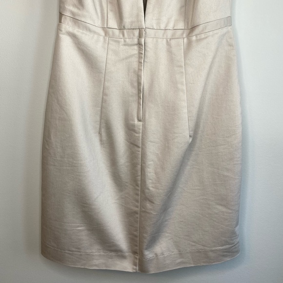 H&M Fitted Mini Dress w Belted Waist and Open Back Size 4 - Picture 9 of 14